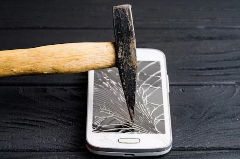 danificar seu celular